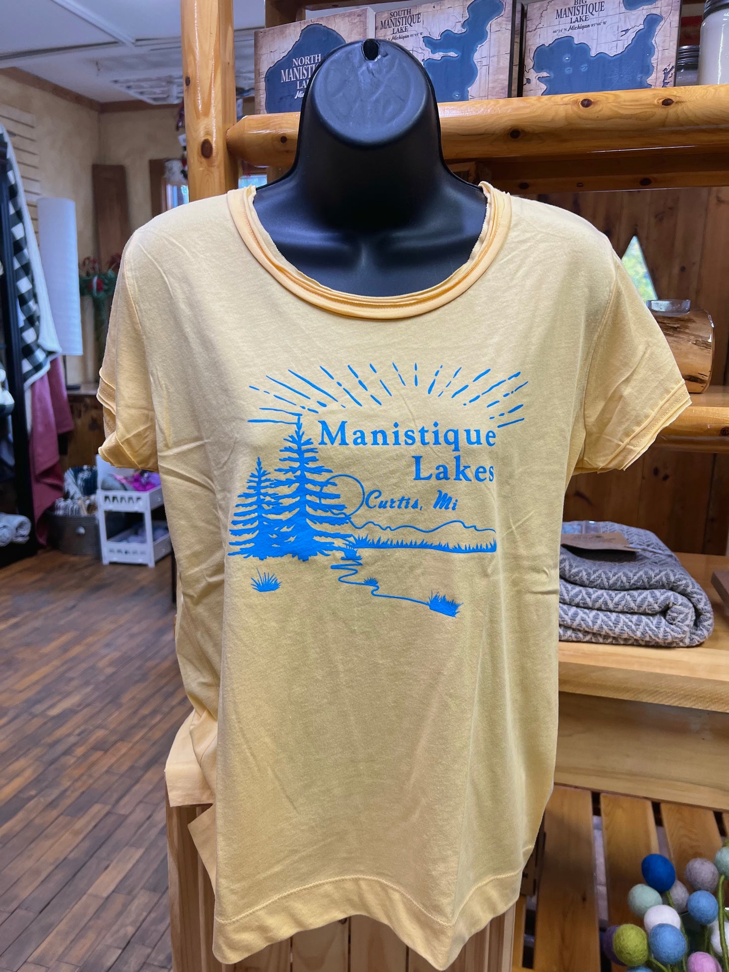 Manistique Lakes Women’s Short Sleeve T-Shirt